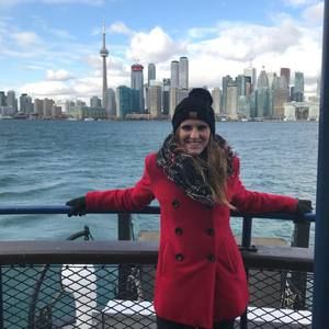 Meet your Posher, Julia